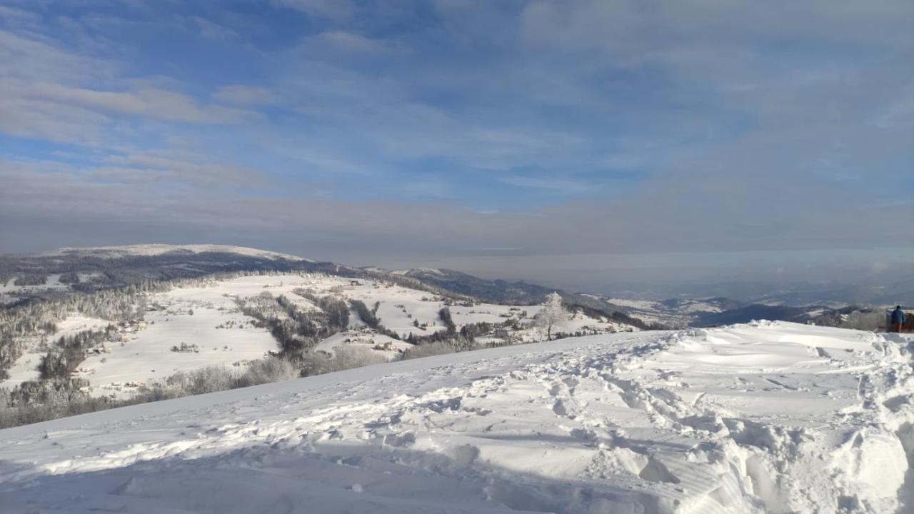 Chata Pietraszyna Koniakow Luaran gambar